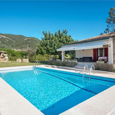 Villa Calistro *
