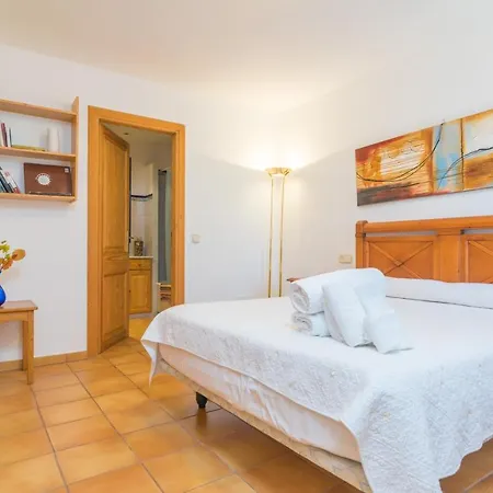 Calistro Villa *